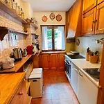 Апартаменты Large Flat, 5min To Sky Slopes, Garage Кортина-д'Ампеццо