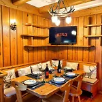 Апартаменты Large Flat, 5min To Sky Slopes, Garage *