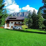 Апартаменты Large Flat, 5min To Sky Slopes, Garage *