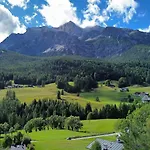 Апартаменты Large Flat, 5min To Sky Slopes, Garage *