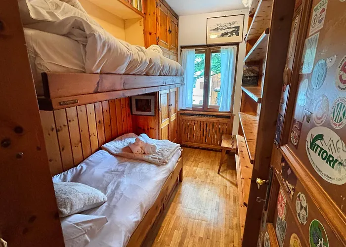 Large Flat, 5min To Sky Slopes, Garage Appartement *