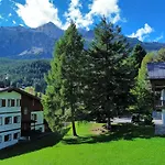 Large Flat, 5min To Sky Slopes, Garage