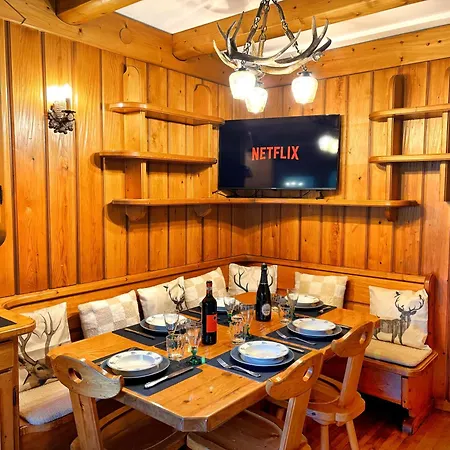 Apartman Exclusive Chalet, 5 Min Sky Slopes, Garage *