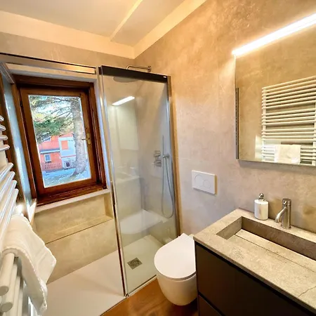 Apartmán Large Flat, 5min To Sky Slopes, Garage *